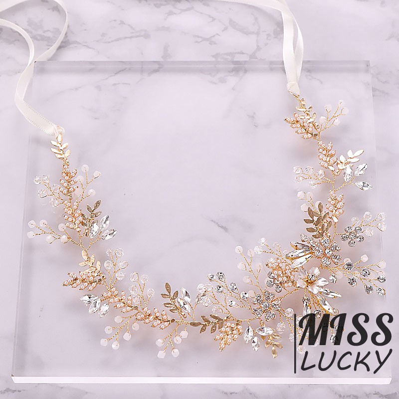 Vòng hoa đính đá và ngọc trai giả sang trọng cho cô dâu