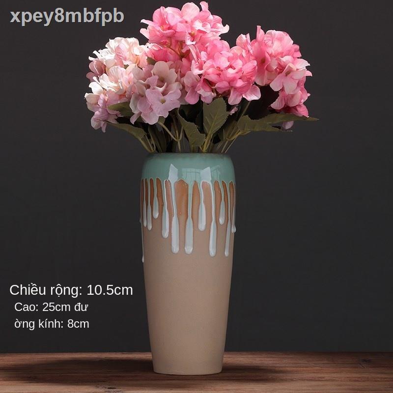 ❅﹍♘Phong cách Châu Âu sáng tạo đơn giản từ sàn đến trần phòng khách cắm hoa trang trí nhà gốm sứ khô đồ bình thủy canh