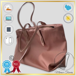 Túi xách vải dù polyster dày dặn, không thấm nước trên bề mặt vải, đựng được giấy a4, laptop macbook 13 inch, 15 inch