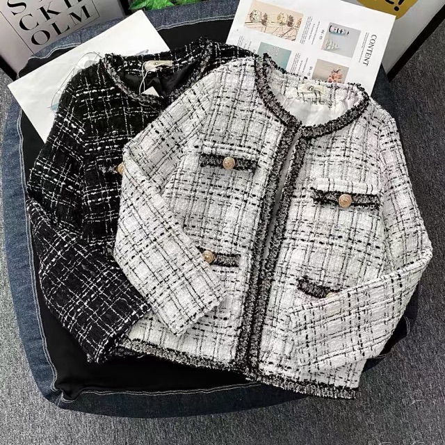Áo khoác dạ tweed kẻ khuy vàng hàng đẹp