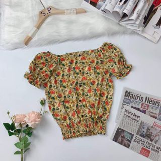 Áo sơ mi hở vai