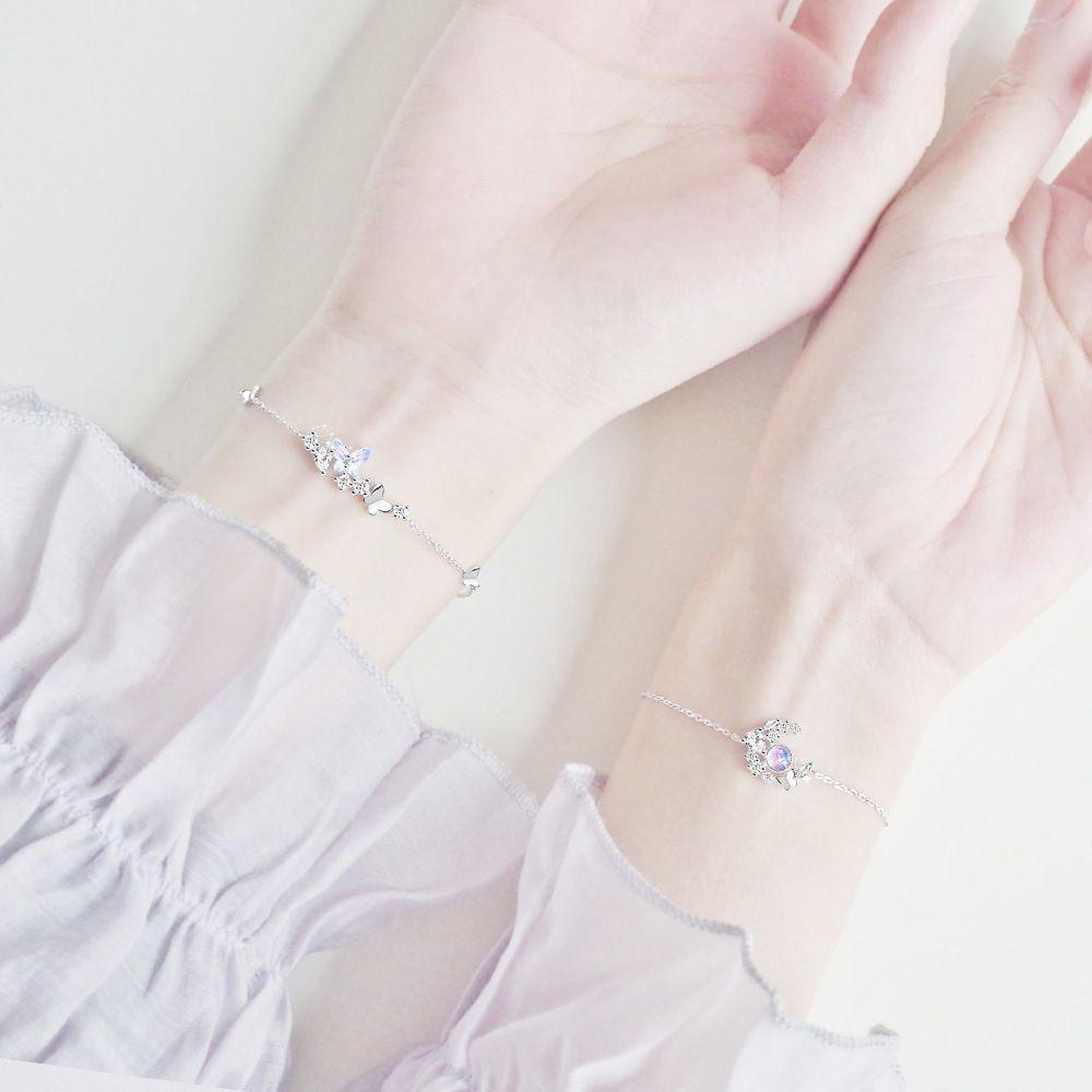 Vòng Tay Mặt Hình Bướm/Mặt Trăng Phong Cách Hàn Quốc Độc Đáo Cho Nữ