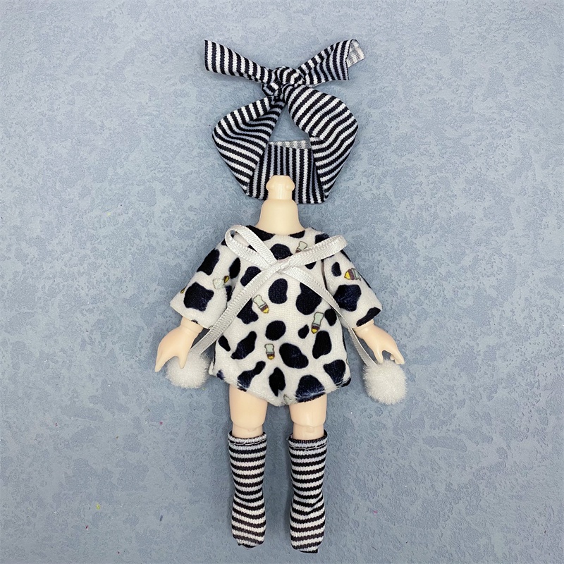 Bộ Quần Áo Dễ Thương Cho Búp Bê 16-17cm Tỉ Lệ 1 / 8