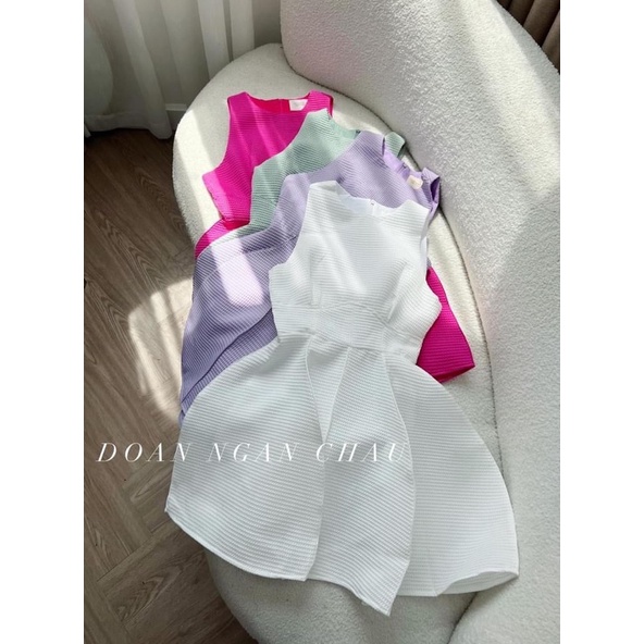 Đầm thiết kế Đoàn Ngân Châu