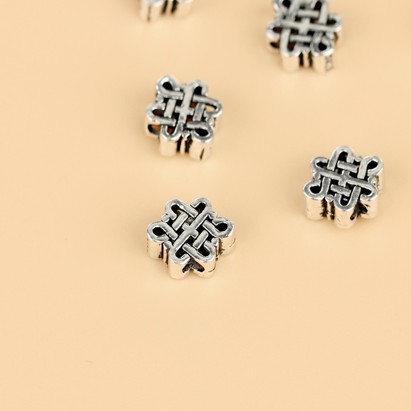 Charm bạc S925 hình nút thắt kết đồng tâm xỏ ngang