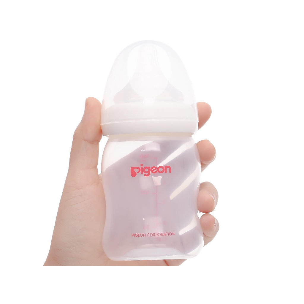 Bình sữa Pigeon 160ml / 240ml cổ rộng PP Plus với núm vú silicone siêu mềm Plus