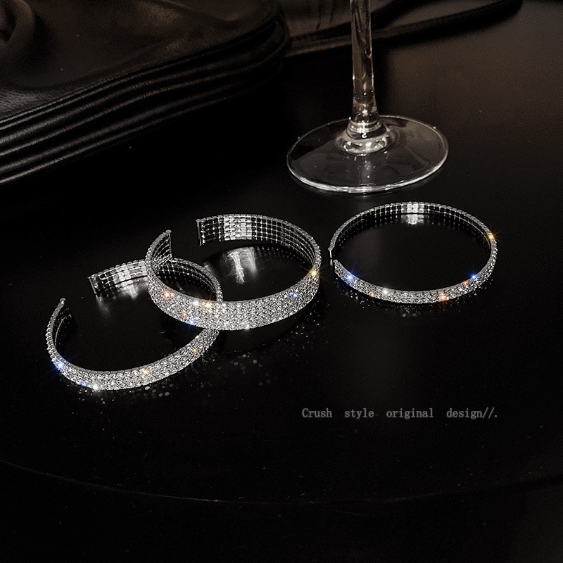 Vòng Tay Hở Đính Đá Đơn Giản Phong Cách Âu Mỹ Thời Trang | BigBuy360 - bigbuy360.vn