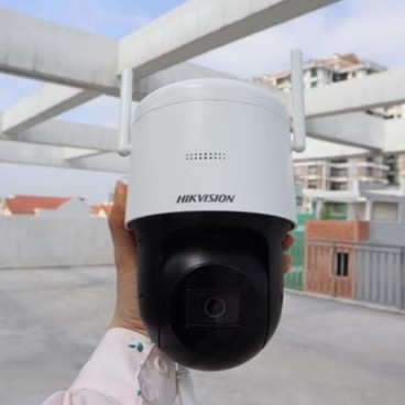 Camera IP 4MP wifi Hikvision DS-2DE2C400IW-DE/W C400, đàm thoại, xoay 360 độ ngoài trời (chính hãng Hikvision Việt Nam)