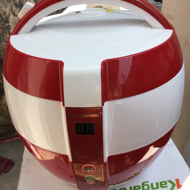 Nồi cơm điện nắp gài Kangaroo 1.8 lít KG835-Chính Hãng trưng bày 99% Lòng nồi cơm 2 lớp,dày 2 mm,tráng men chống dính