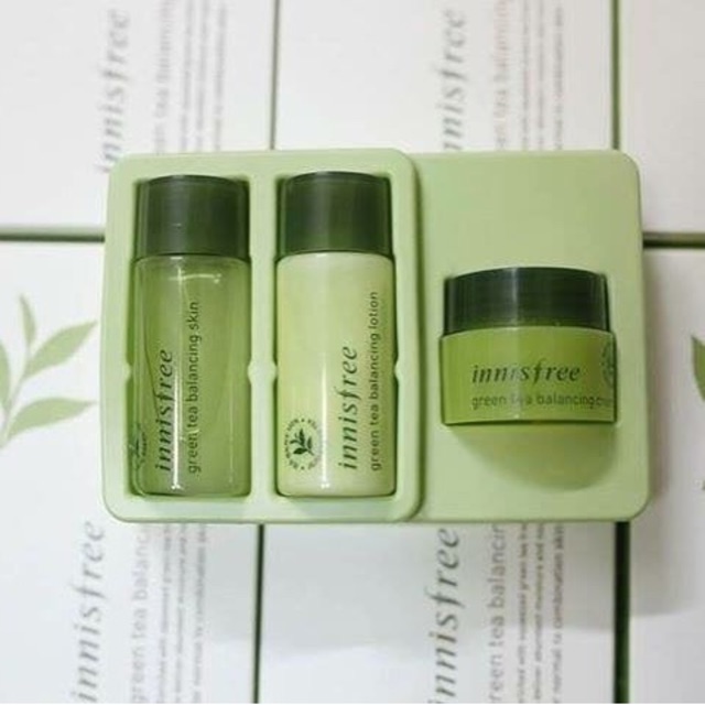 Kit trà xanh Innisfree