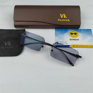 Kính cận khoan đổi màu có độ V274