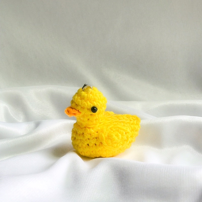 MÓC KHOÁ LEN ĐAN CHÚ VỊT l crochetbyspring