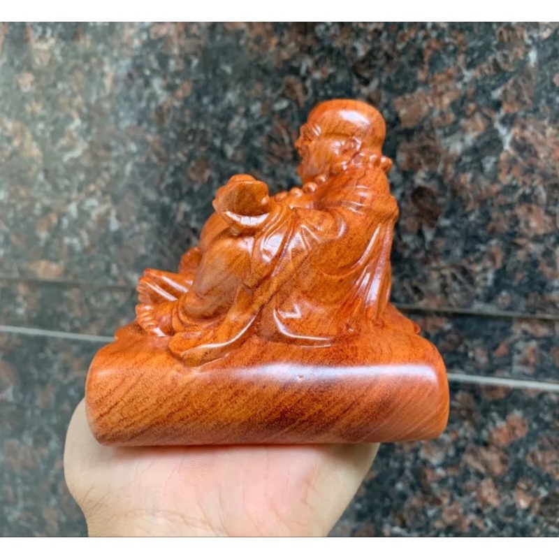 Tượng gỗ để xe ô tô, tượng gỗ hương