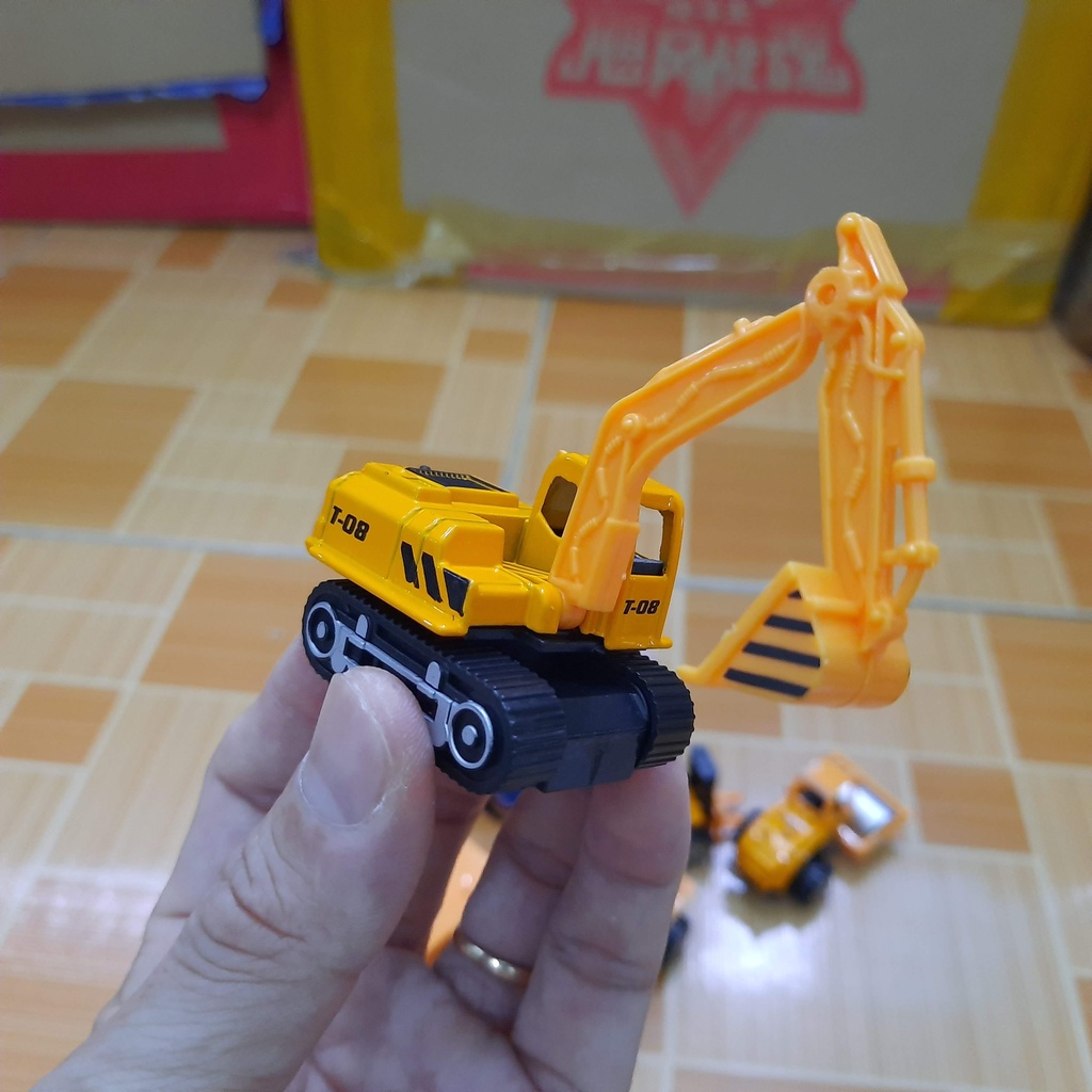 Bộ xe công trình die cast mini gồm 6 xe tỉ lệ 1:64 đồ chơi trẻ em