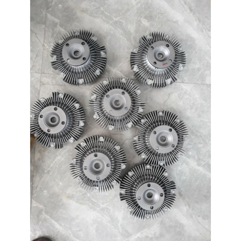 Ly tâm quạt Fortuner Hilux máy dầu chính hãng