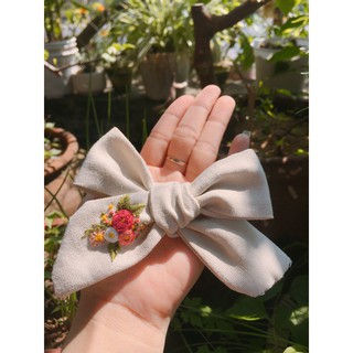 Nơ buộc tóc thêu tay