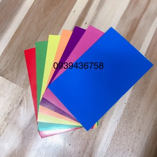 Xấp 7 tờ giấy thủ công có keo dán sẵn ( loại nhỏ)