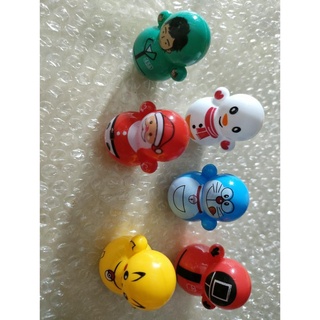 Lật đật squid game mini, đồ chơi lật đật mini doraemon cho bé cute dễ thương giá rẻ (pikachu, trò chơi con mực, minion)