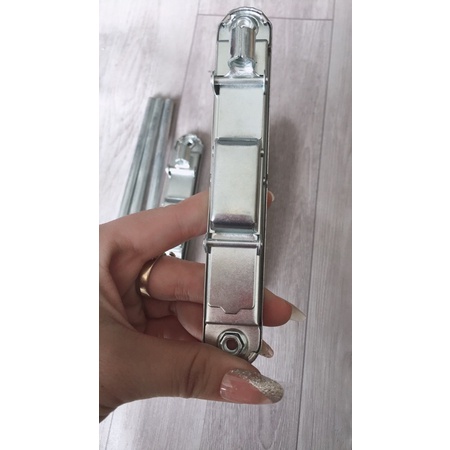 Chốt âm cửa nhôm , sắt