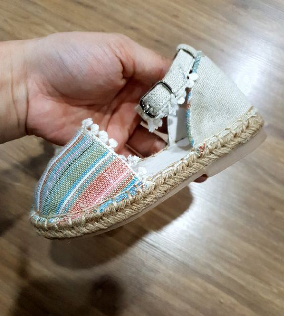 Sandal Sfera vintage bé gái