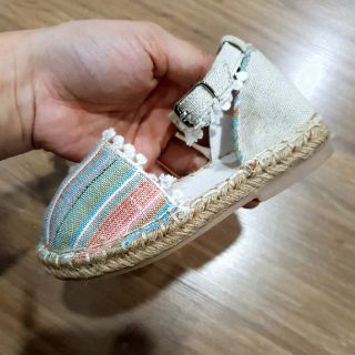 Sandal Sfera vintage bé gái