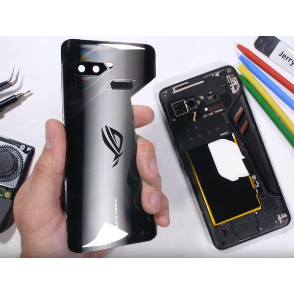 Thay nắp lưng - Nắp pin Asus Rog Phone 2 ZS660