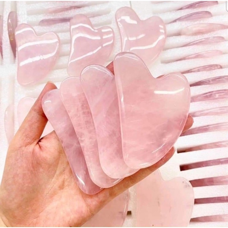 Đá massage Rose Quartz Heart Gua Sha