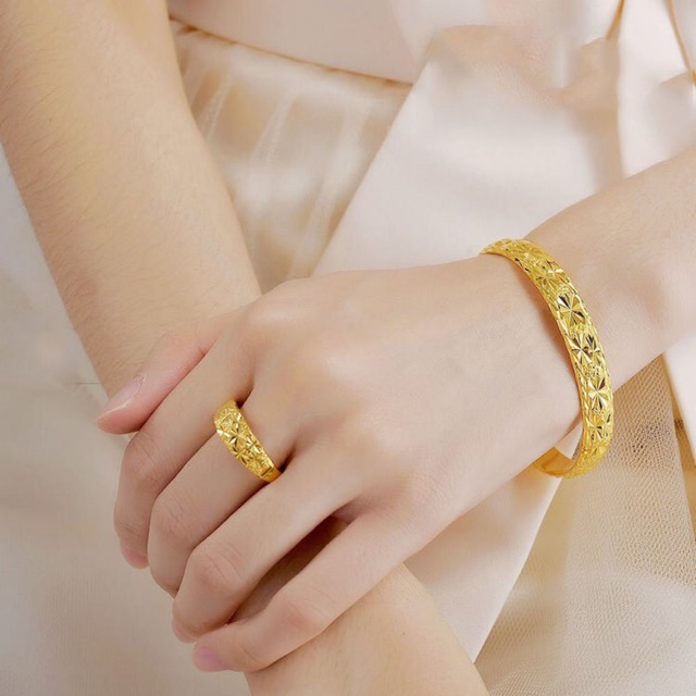 nhẫn nữ đóng số thật