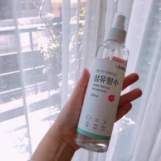 Xịt Thơm Quần Áo Fabric Perfume Hàn Quốc 250ml