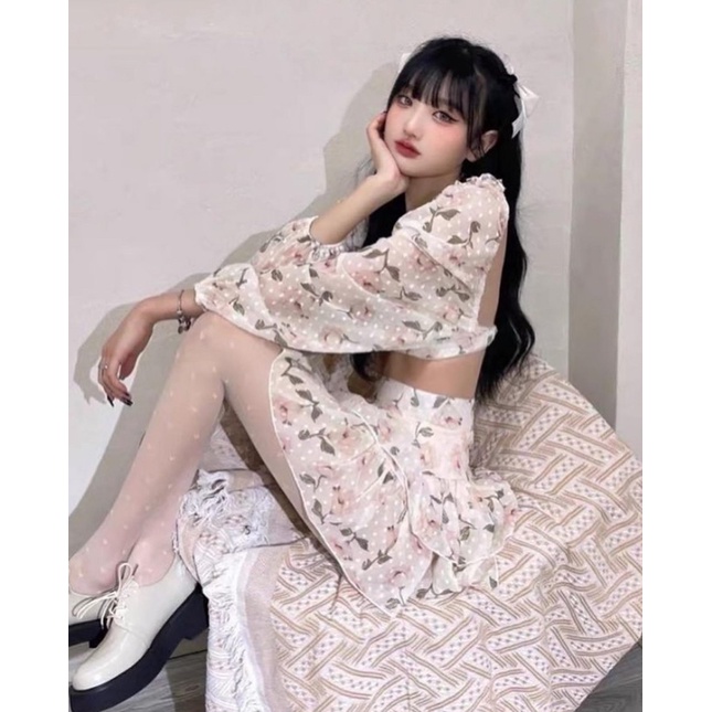 Set áo croptop hở lưng dài tay+chân váy hoạ tiết hoa nữ tính phong cách ulzzang Hàn Quốc SAM SAM BOUTIQUE