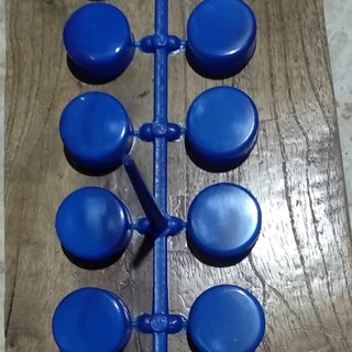Nắp cờ úp xanh đỏ 30 nắp