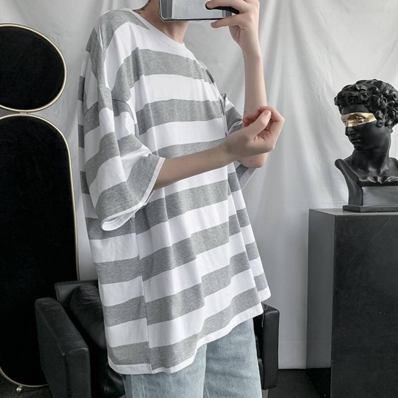 Áo thun cổ tròn dáng rộng kẻ sọc ngang trẻ trung phong cách Nhật Bản dành cho nam size S-3XL | BigBuy360 - bigbuy360.vn