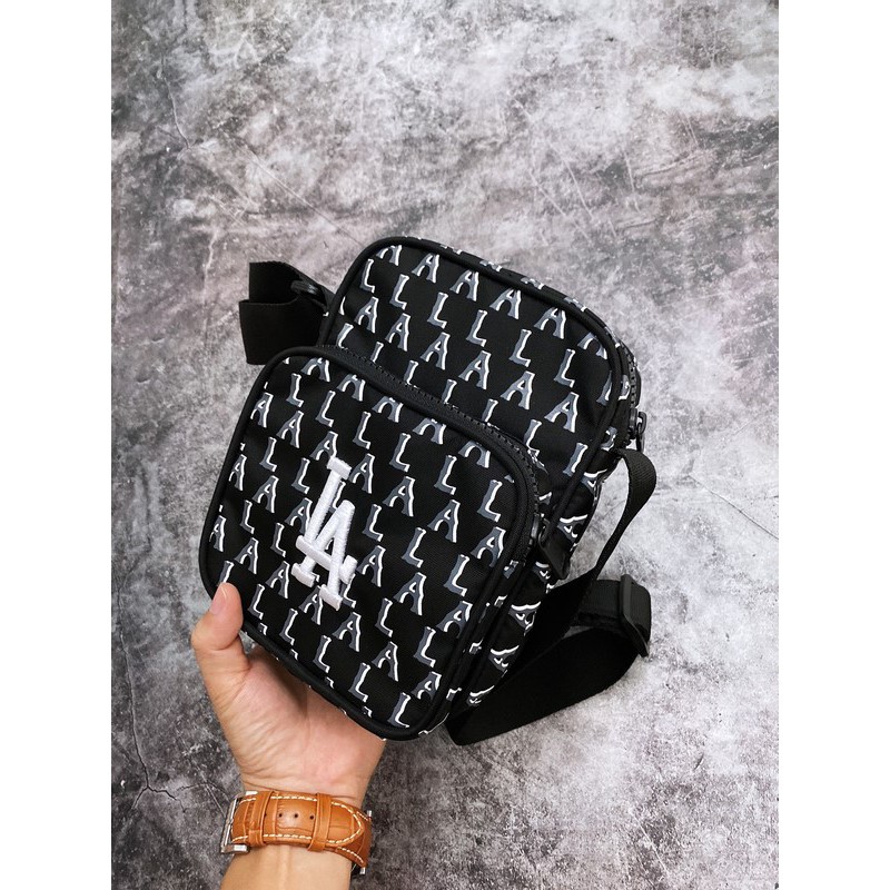 Túi Đeo Chéo minibag LA  M.L.B Monogram - Black XUẤT DƯ FULL TEM TAG CODE