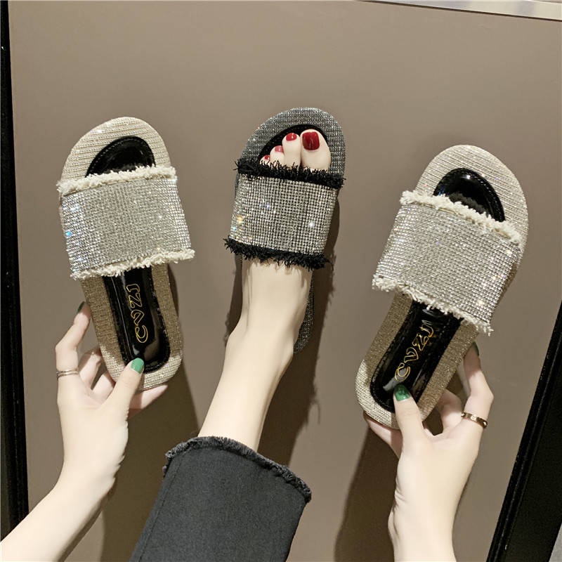 Giày Sandal Đế Bằng Thời Trang Mùa Hè Dễ Phối Đồ