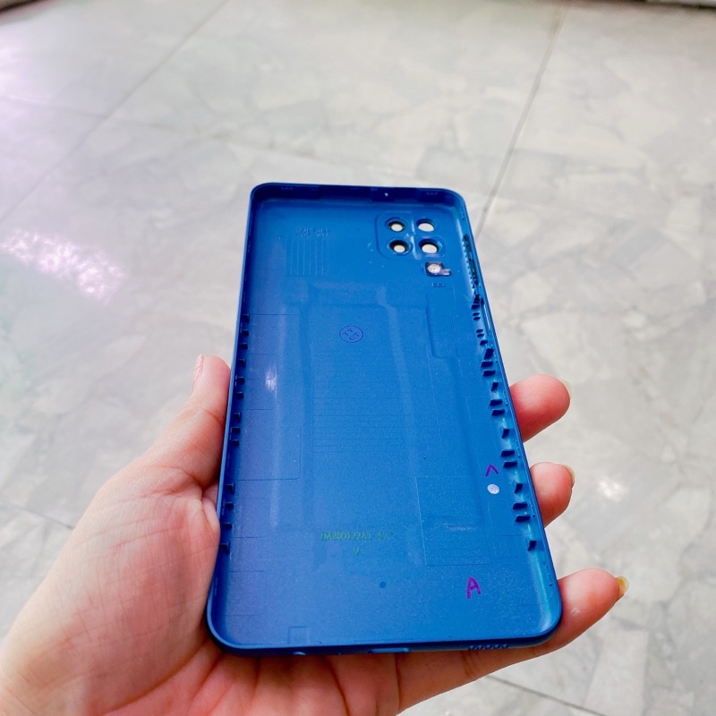 Nắp lưng Samsung A12 kèm cụm kính camera và nút bấm volume , keo dán t8000