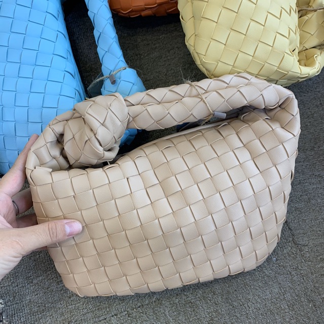 Túi đan da đi tiệc veneta hobo