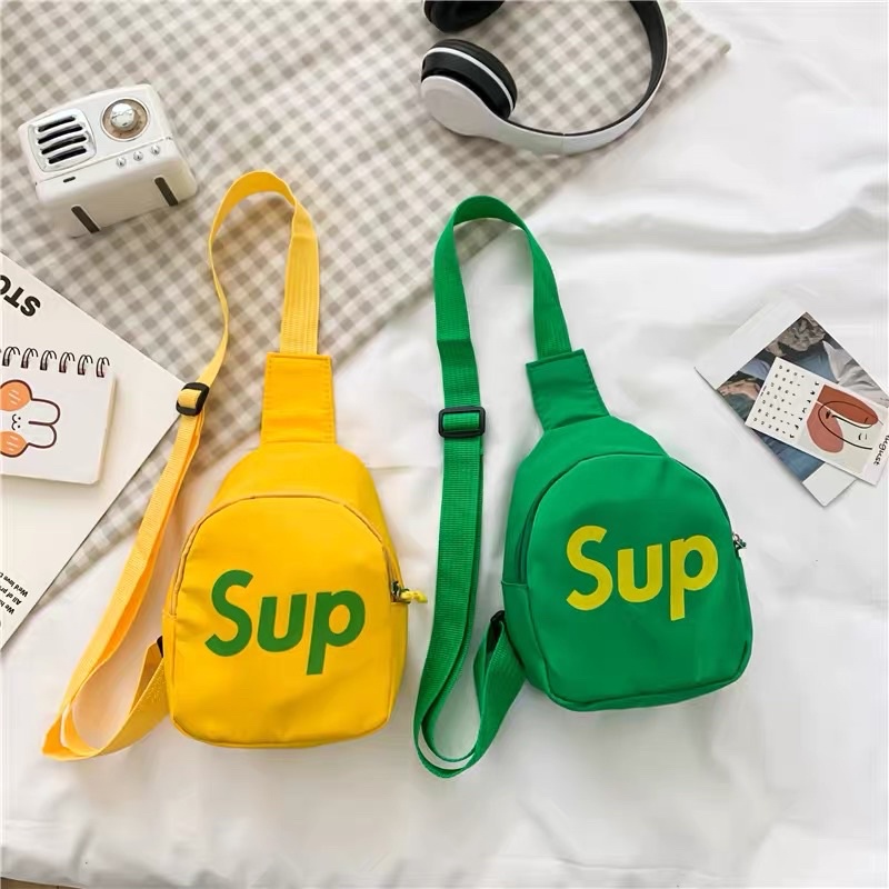 Túi bao tử thời trang chữ SUP nhiều màu túi đeo vai trẻ em cho bé trai bé gái