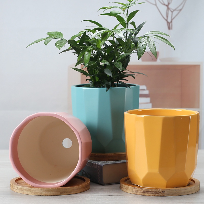Đế lót ly hình tròn bằng tre cách nhiệt tiện dụng cho nhà bếp
