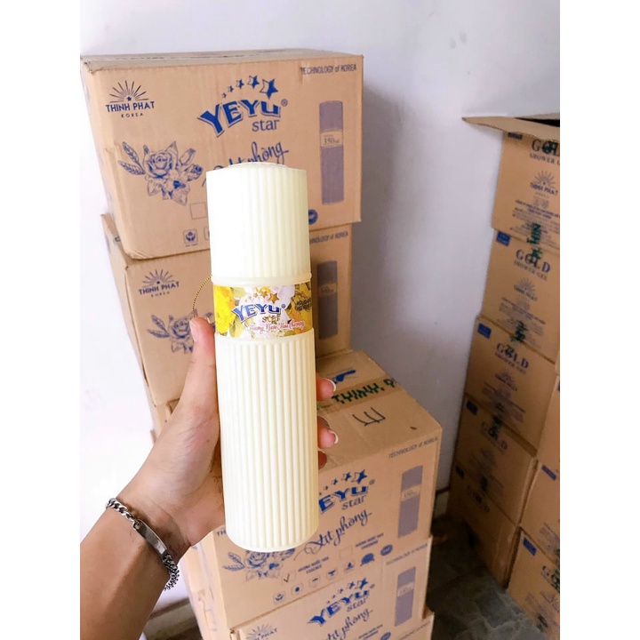 Xịt thơm phòng Yeyu 350ml