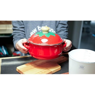 Nồi cà chua tráng men kiểu nhật