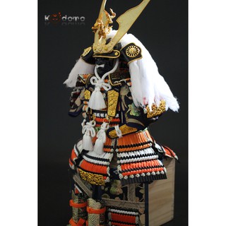 Búp bê Samurai , búp bê Nhật Bản .  Y5 CAM TRẮNG