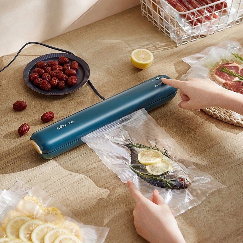 Máy Hút Chân Không Thực Phẩm Bear Mini Tự Động Hàn Miệng Túi Chính Hãng Bếp Nhà Bear C01E1