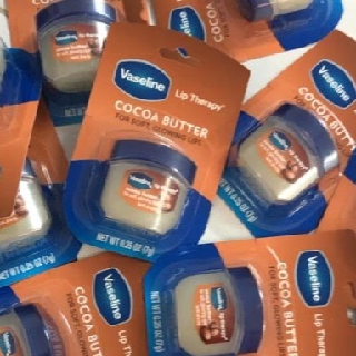 SON DƯỠNG MÔI VASELINE MỸ