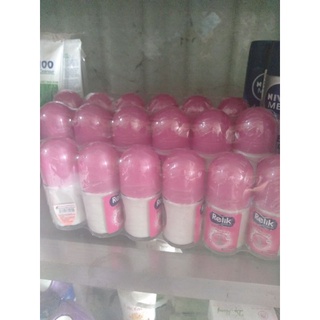 lăn khủ mùi Relik 50ml trang sang