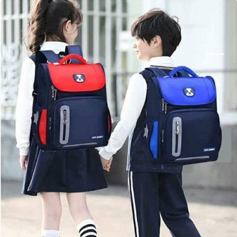 Cặp học sinh cấp 1, balo chống gù lưng, chống thấm nước SM baby chính hãng, thiết kế hình gấu đáng yêu