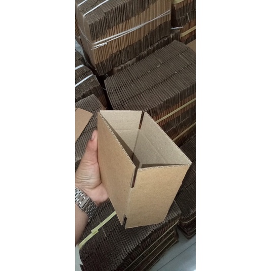 Hộp carton 10x6x6 (10 hộp) chạy sóng 3 lớp giấy tốt cứng cáp giá rẻ