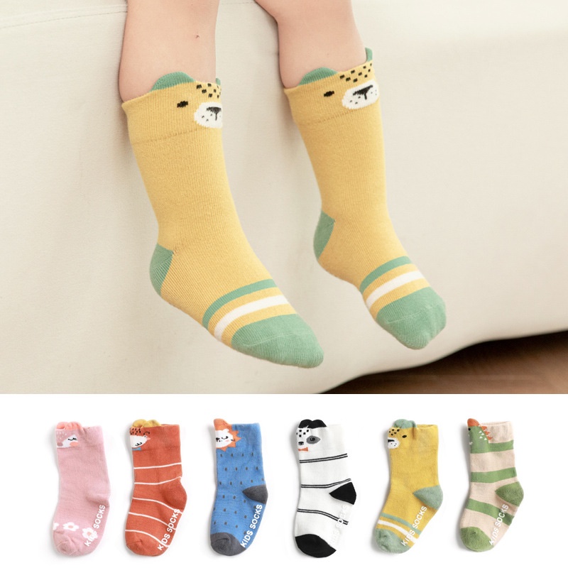 Tất Cotton Chống Trượt Hình Động Vật Dễ Thương Cho Bé 0-6 Tuổi