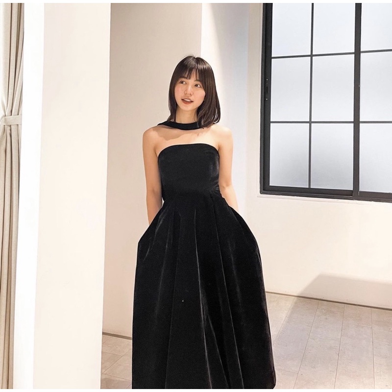 ĐẦM NHUNG MIDI CHOKER NƠ LƯNG