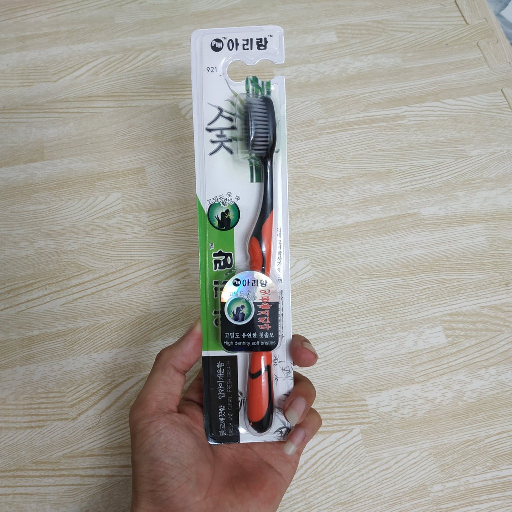 Bàn chải đánh răng Bossi than tre hoạt tính Hàn Quốc 𝓢𝓱𝓸𝓹 𝓣𝓲𝓮̣̂𝓷 𝓘́𝓬𝓱