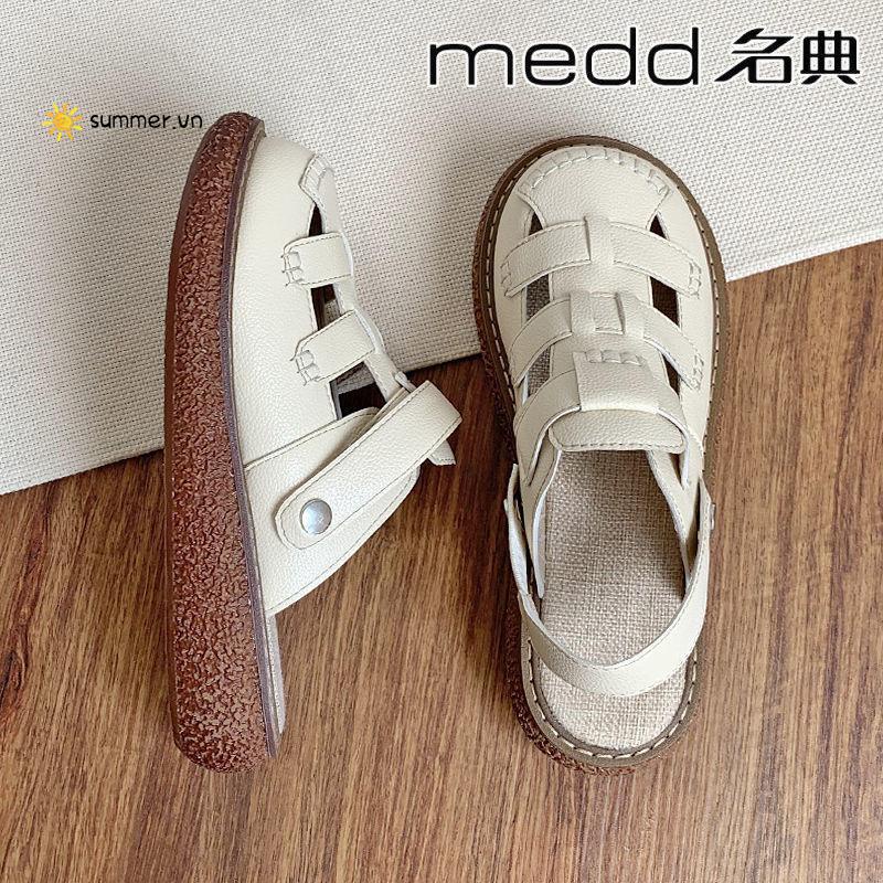 Giày Sandal Đế Dày Thiết Kế Đục Lỗ Dễ Thương Thời Trang Cho Nữ